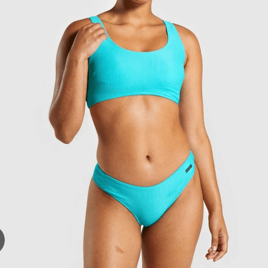 Gymshark Dámske plávky bikinové nohavičky Essence Low Rise Bikini Bottoms 3417